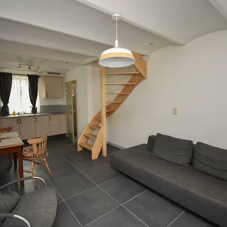 Bed & Breakfast De Bloesem 3*